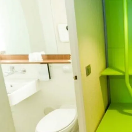 Campanile 3* Biarriz