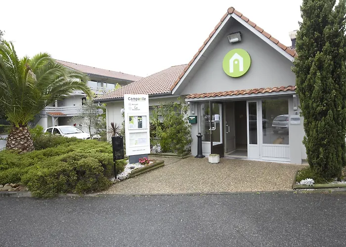 Campanile Μπιαρίτζ