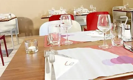فندق Campanile Nature - 3*
