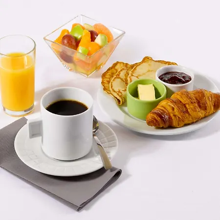 Campanile 3* Biarritz