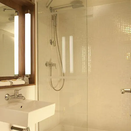 Campanile Nature - فندق 3*